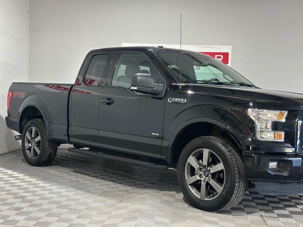Ford F-150 XLT SuperCab 8-ft. Bed 4WD 2016