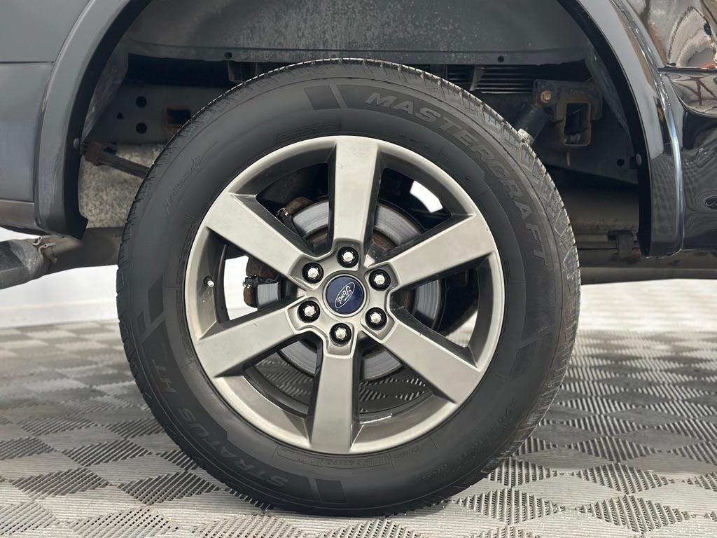 Ford F-150 XLT SuperCab 8-ft. Bed 4WD 2016