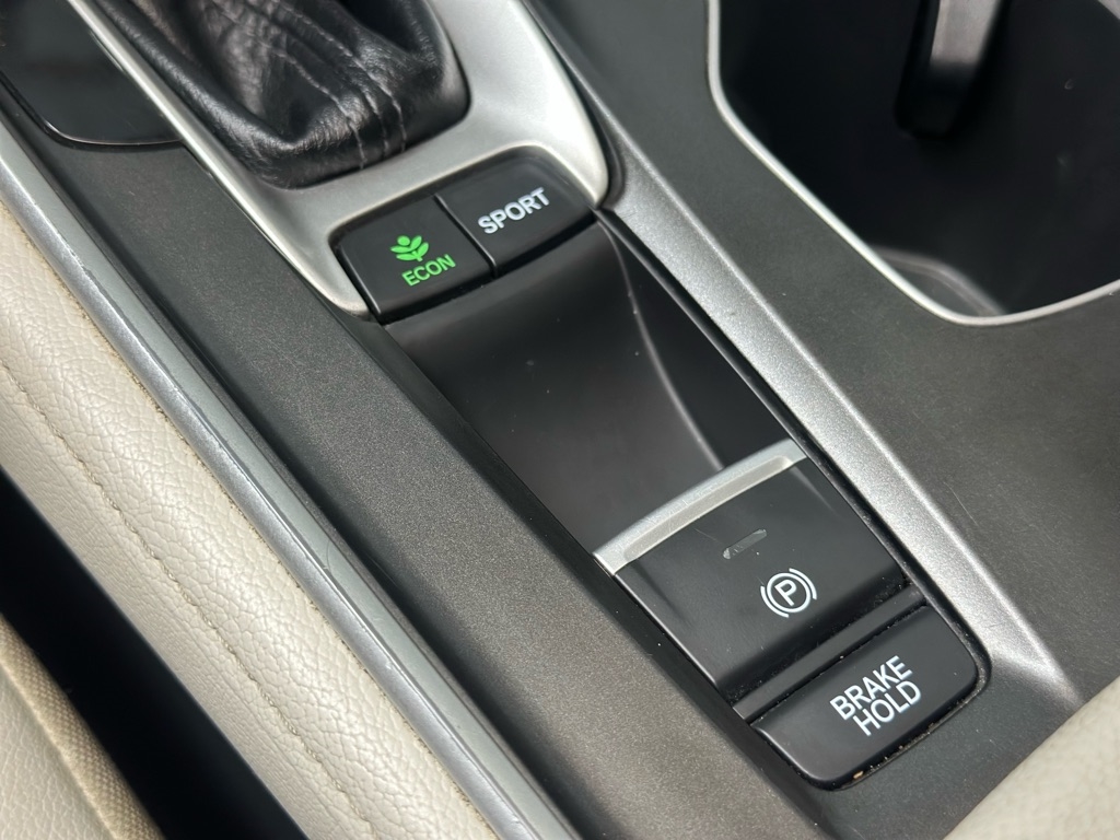 Honda Accord Touring CVT 2018