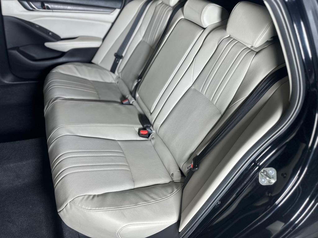 Honda Accord Touring CVT 2018