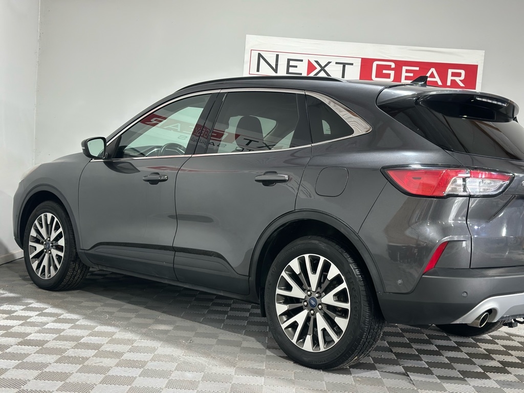 Ford Escape Titanium 4WD 2020