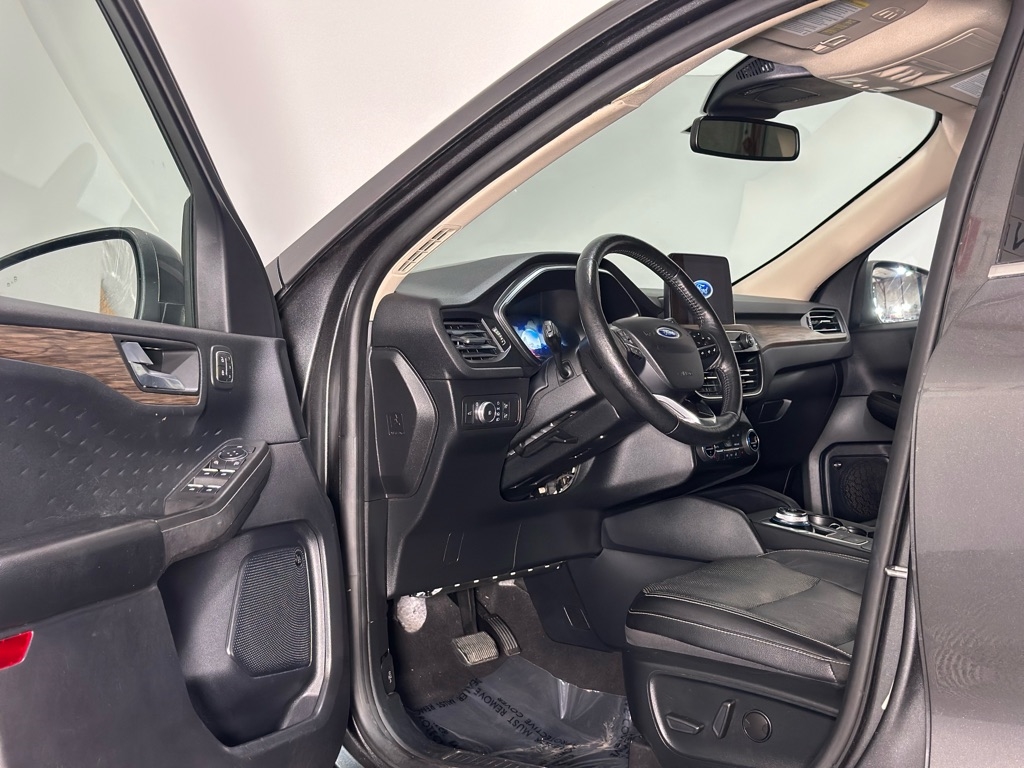 Ford Escape Titanium 4WD 2020