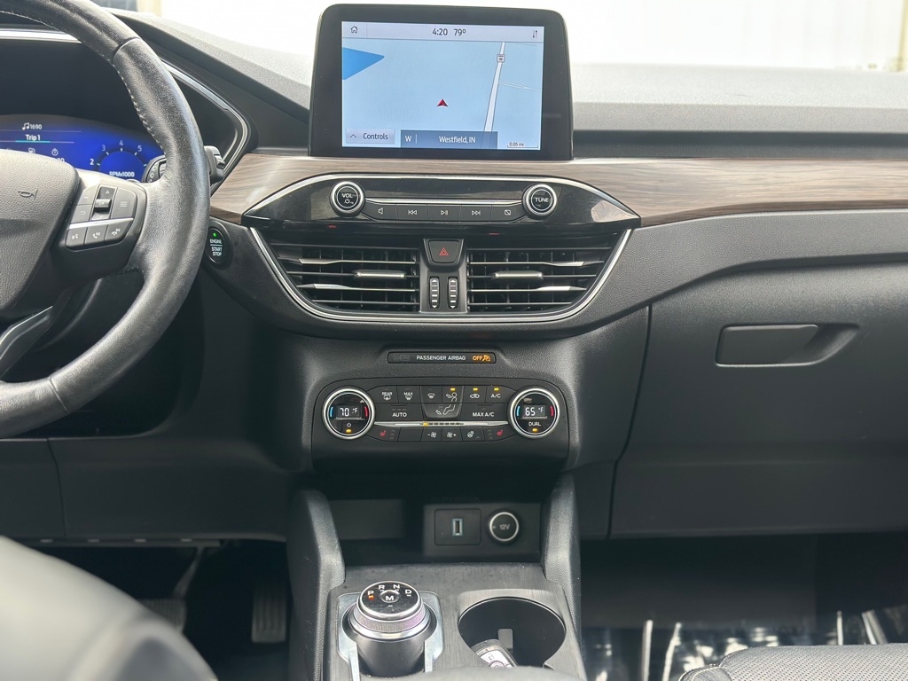 Ford Escape Titanium 4WD 2020