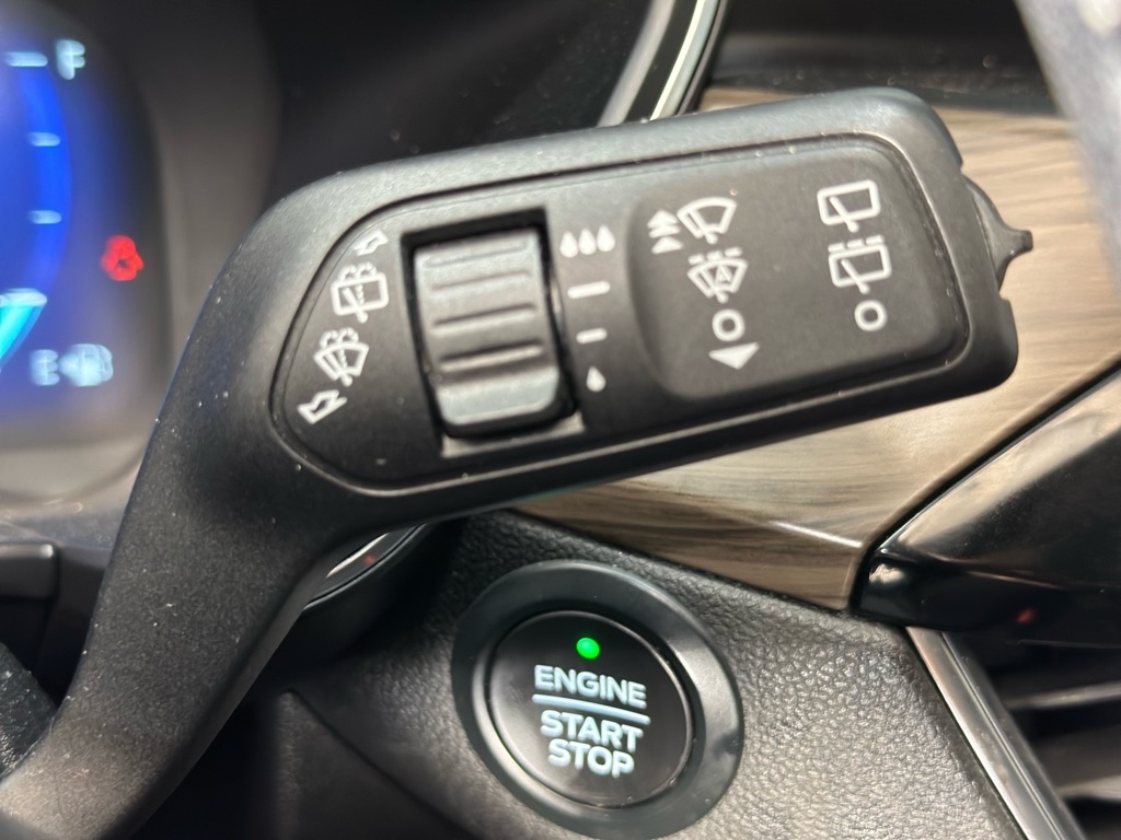 Ford Escape Titanium 4WD 2020