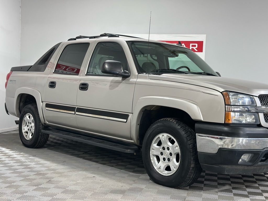 2006 Chevrolet Avalanche photo 2