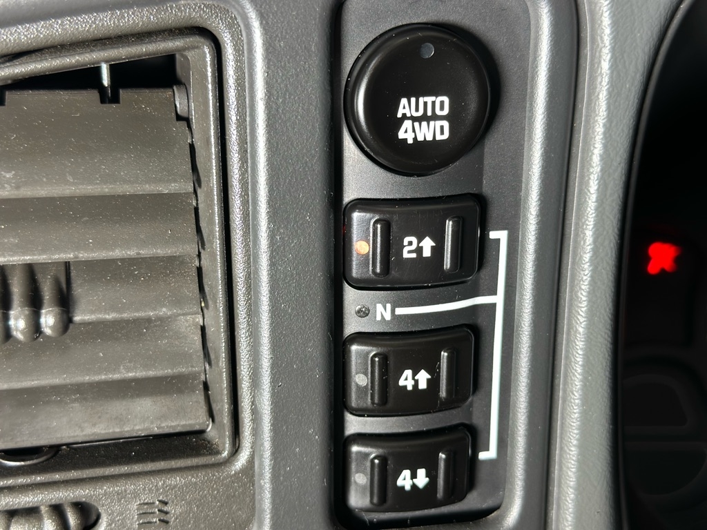 2006 Chevrolet Avalanche photo 17