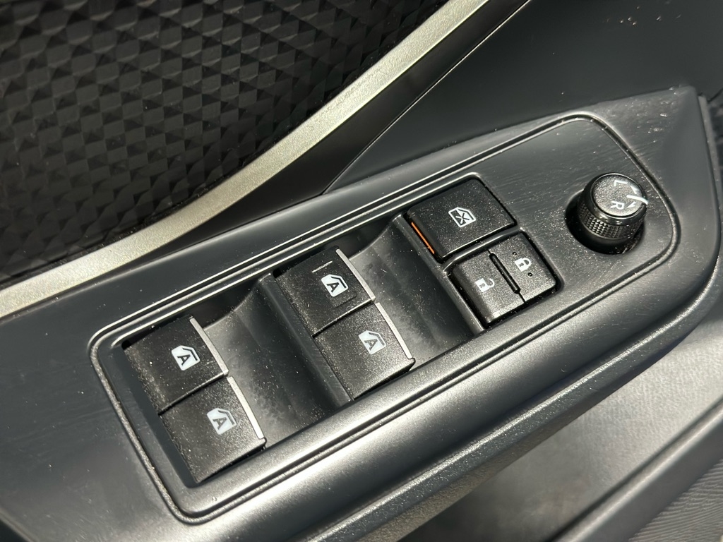 Toyota C-HR XLE 2018