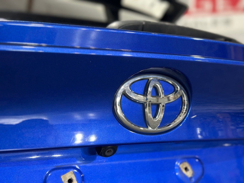 Toyota C-HR XLE 2018