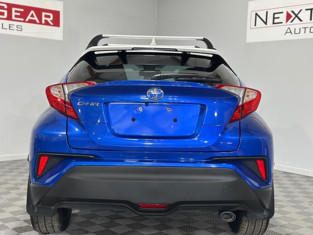 Toyota C-HR XLE 2018