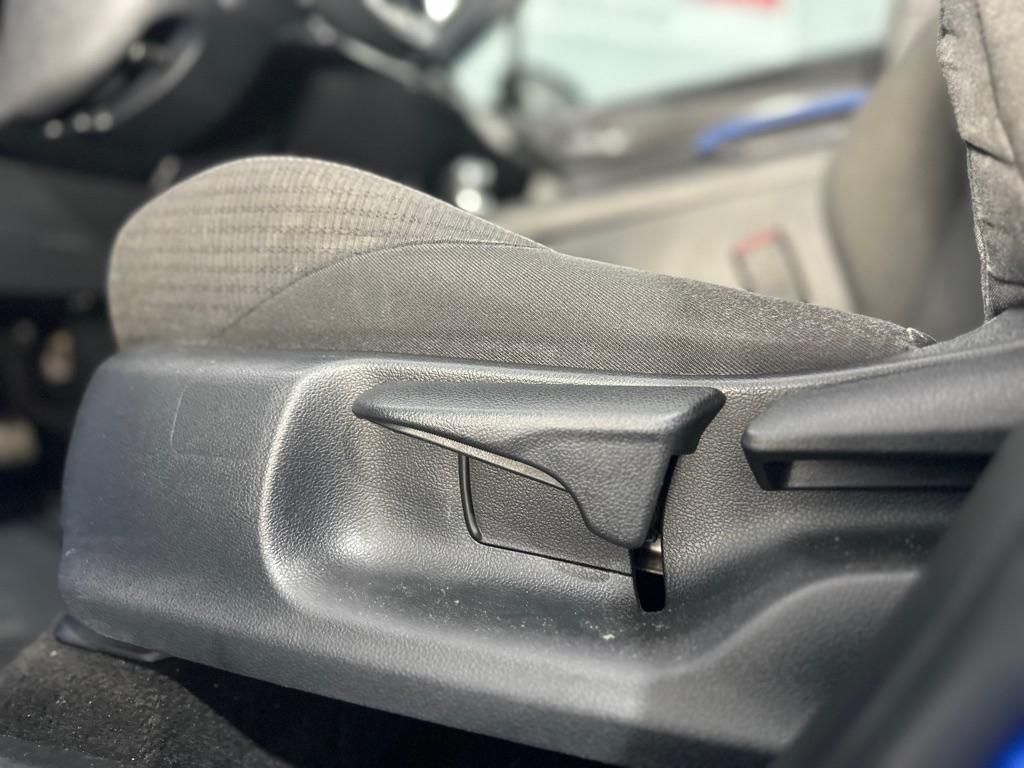 Toyota C-HR XLE 2018