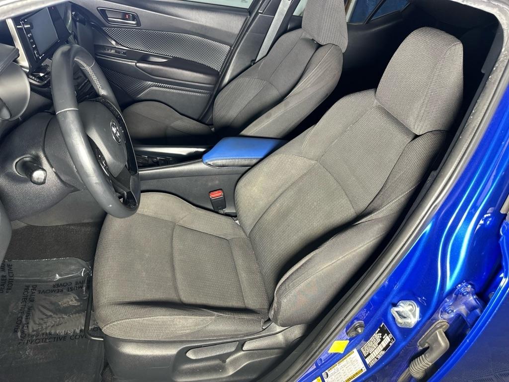 Toyota C-HR XLE 2018