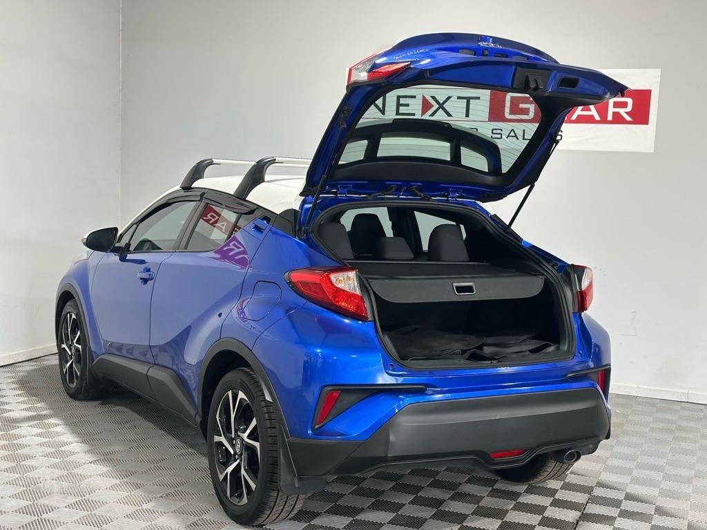 Toyota C-HR XLE 2018