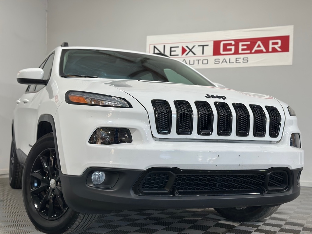 2014 Jeep Cherokee Latitude photo 3