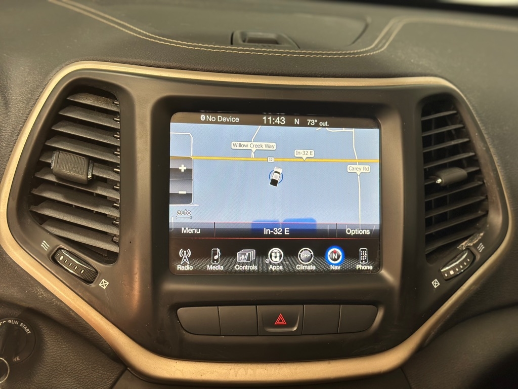 2014 Jeep Cherokee Latitude photo 16