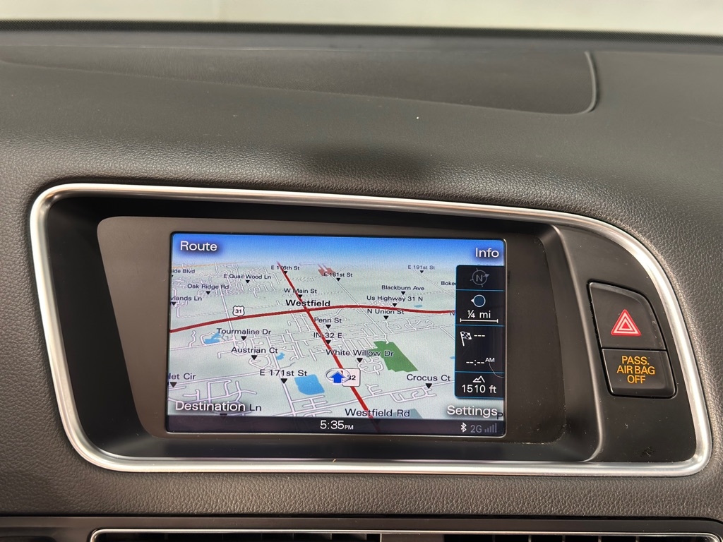 Audi Q5 2.0T Premium Plus quattro 2013