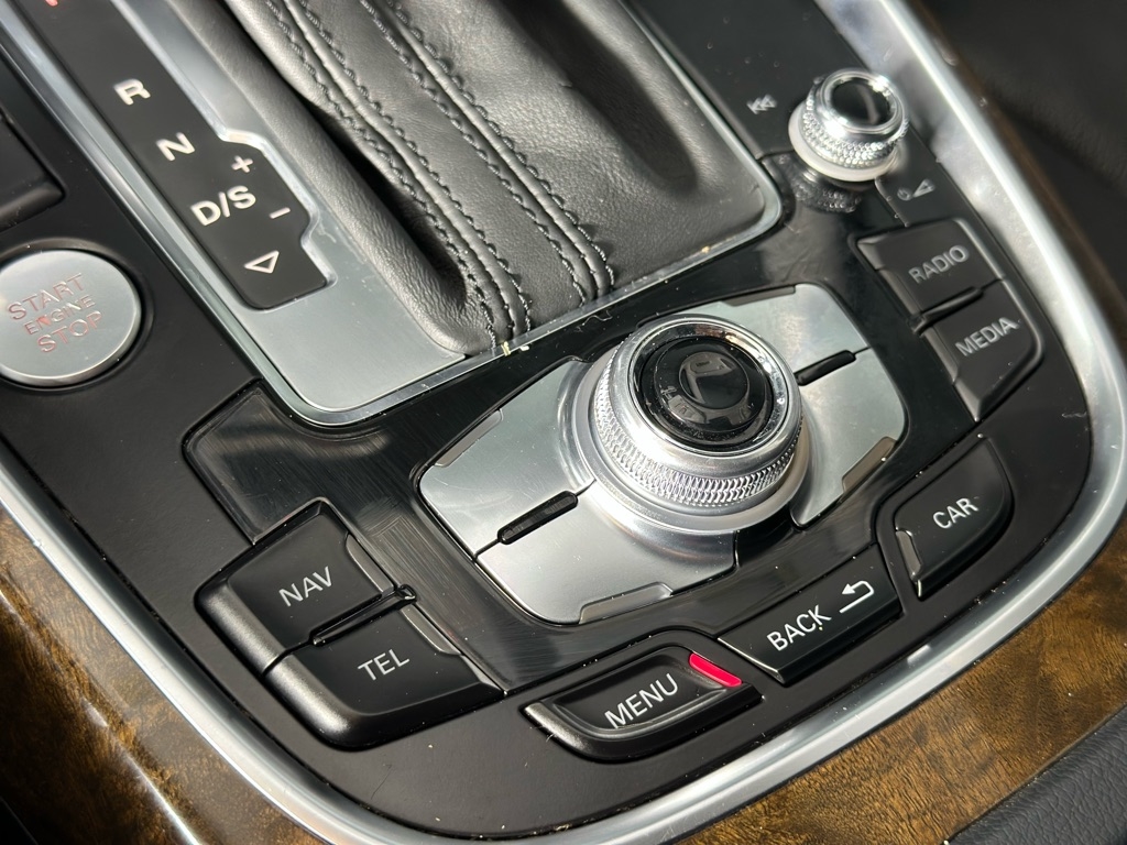 Audi Q5 2.0T Premium Plus quattro 2013