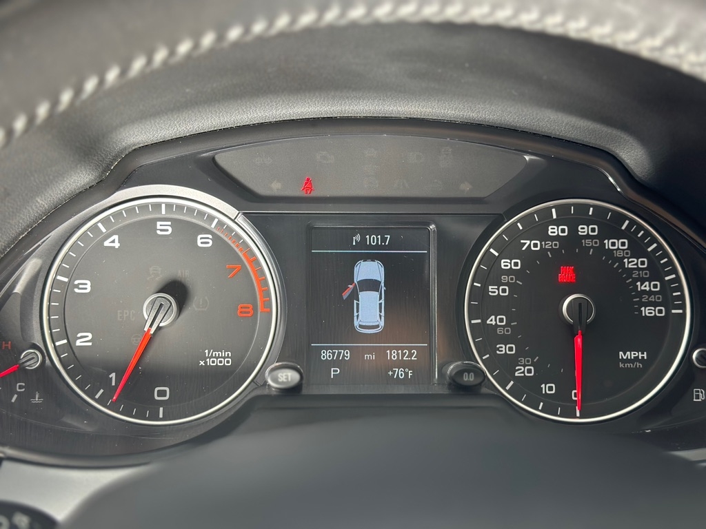 Audi Q5 2.0T Premium Plus quattro 2013