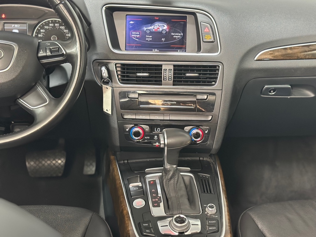 Audi Q5 2.0T Premium Plus quattro 2013