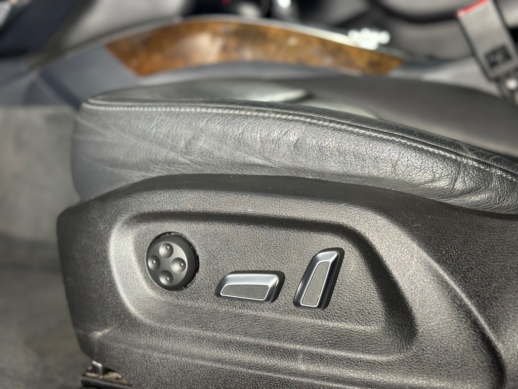 Audi Q5 2.0T Premium Plus quattro 2013