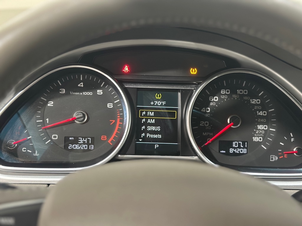 Audi Q7 3.0 Premium quattro 2013 Audi Q7 3.0 Premium quattro 2013