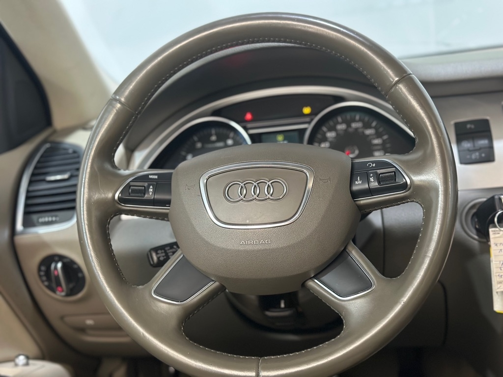 Audi Q7 3.0 Premium quattro 2013 Audi Q7 3.0 Premium quattro 2013