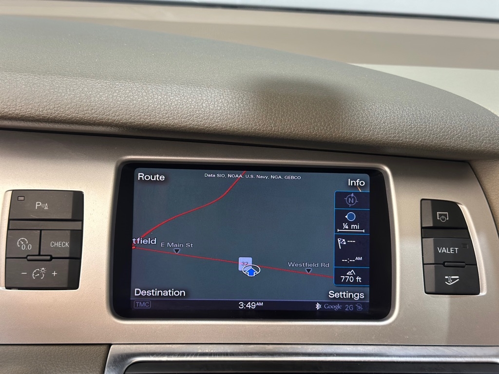 Audi Q7 3.0 Premium quattro 2013 Audi Q7 3.0 Premium quattro 2013