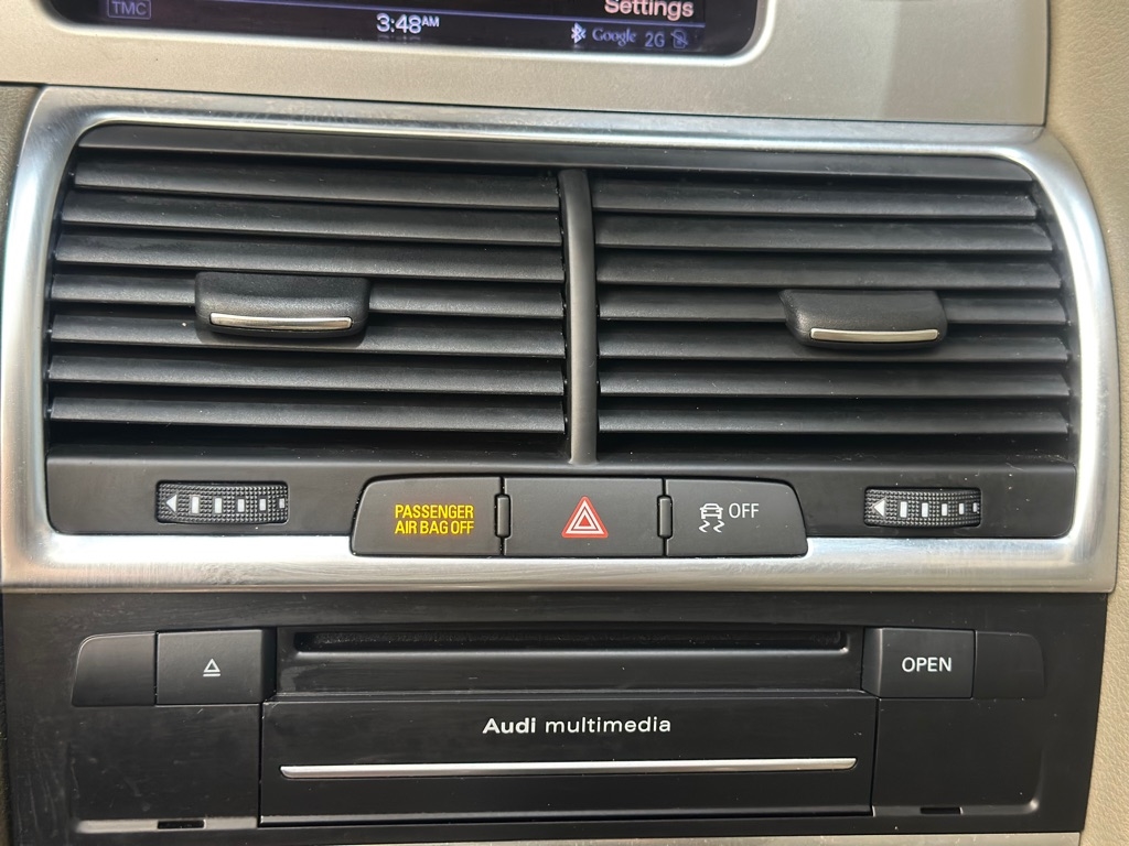 Audi Q7 3.0 Premium quattro 2013 Audi Q7 3.0 Premium quattro 2013