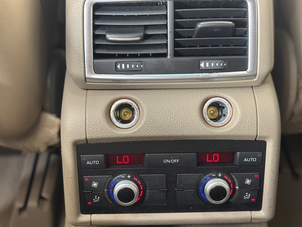 Audi Q7 3.0 Premium quattro 2013 Audi Q7 3.0 Premium quattro 2013