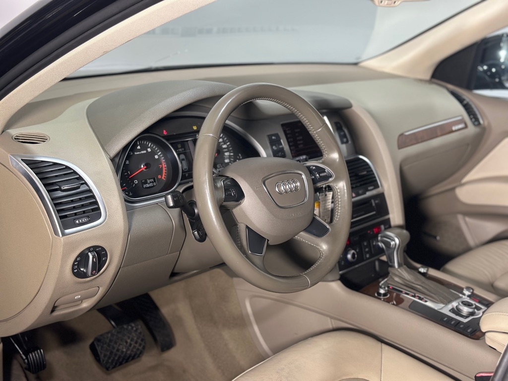 Audi Q7 3.0 Premium quattro 2013 Audi Q7 3.0 Premium quattro 2013