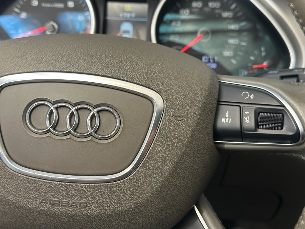 Audi Q7 3.0 Premium quattro 2013 Audi Q7 3.0 Premium quattro 2013