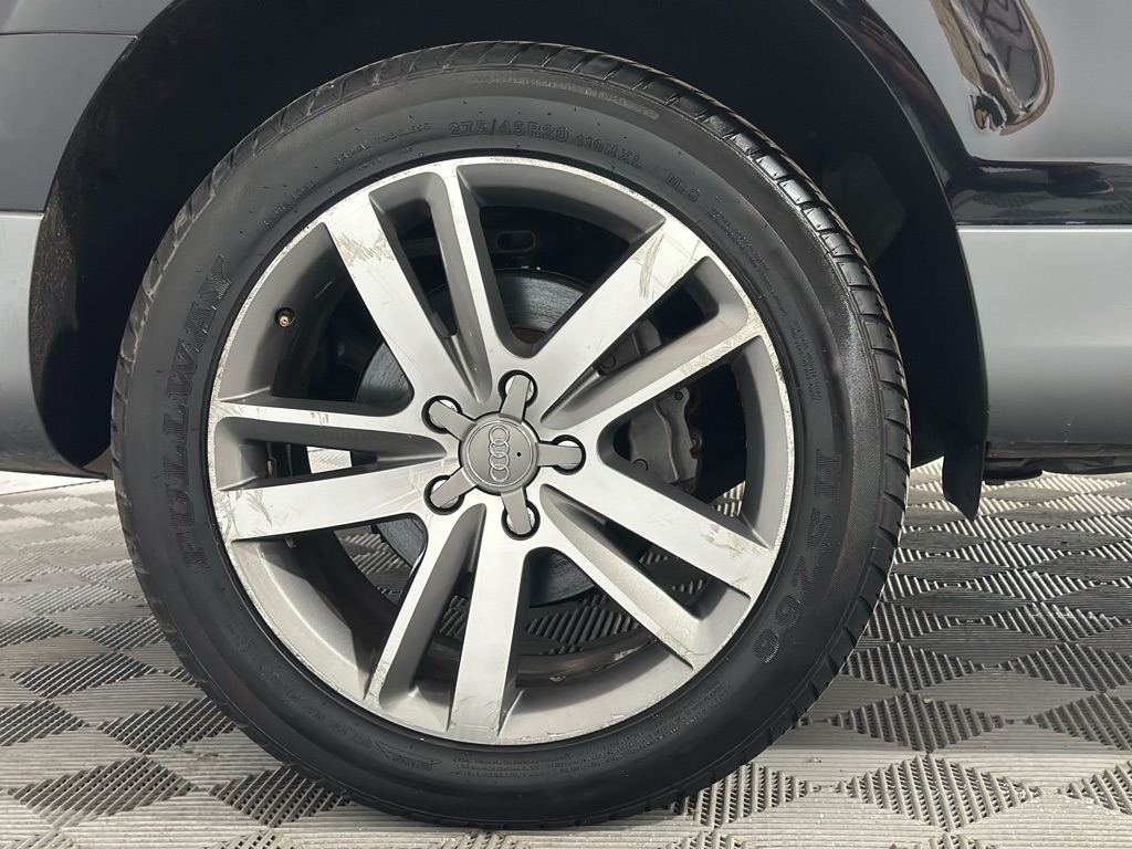 Audi Q7 3.0 Premium quattro 2013 Audi Q7 3.0 Premium quattro 2013