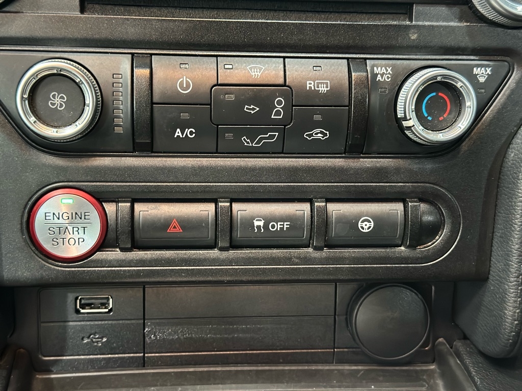 Ford Mustang EcoBoost Coupe 2018