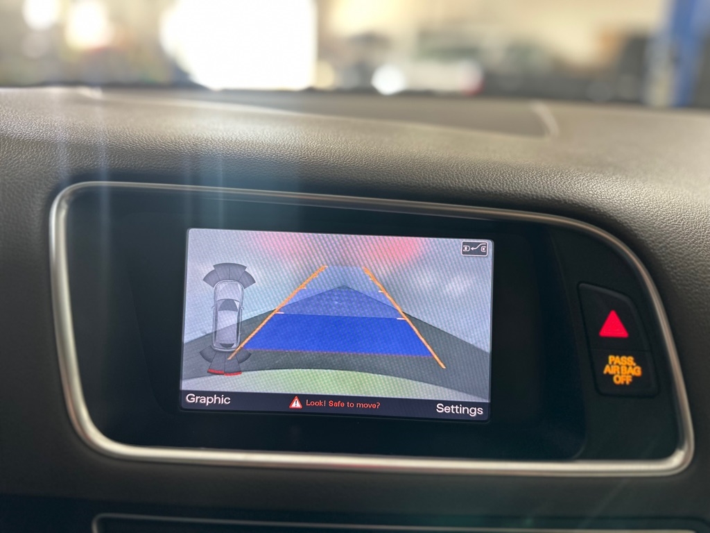 Audi Q5 2.0T Premium Plus quattro 2014