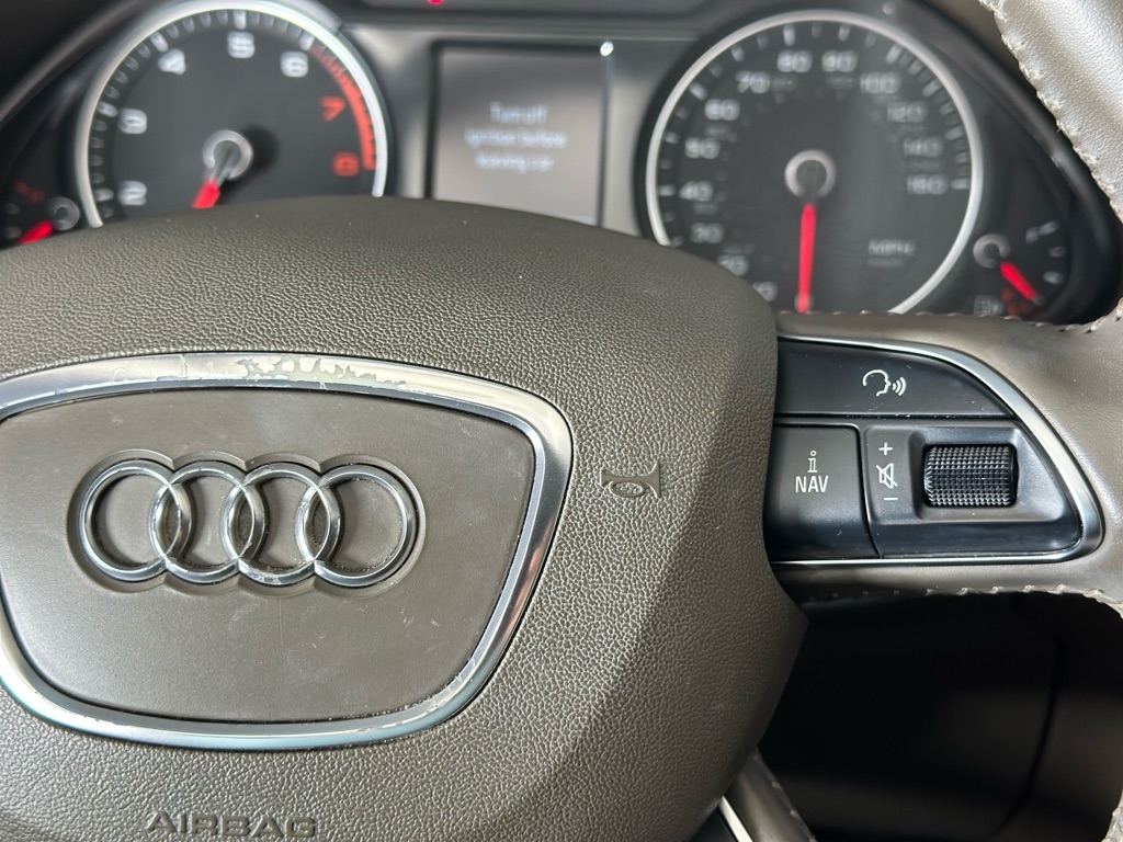 Audi Q5 2.0T Premium Plus quattro 2014