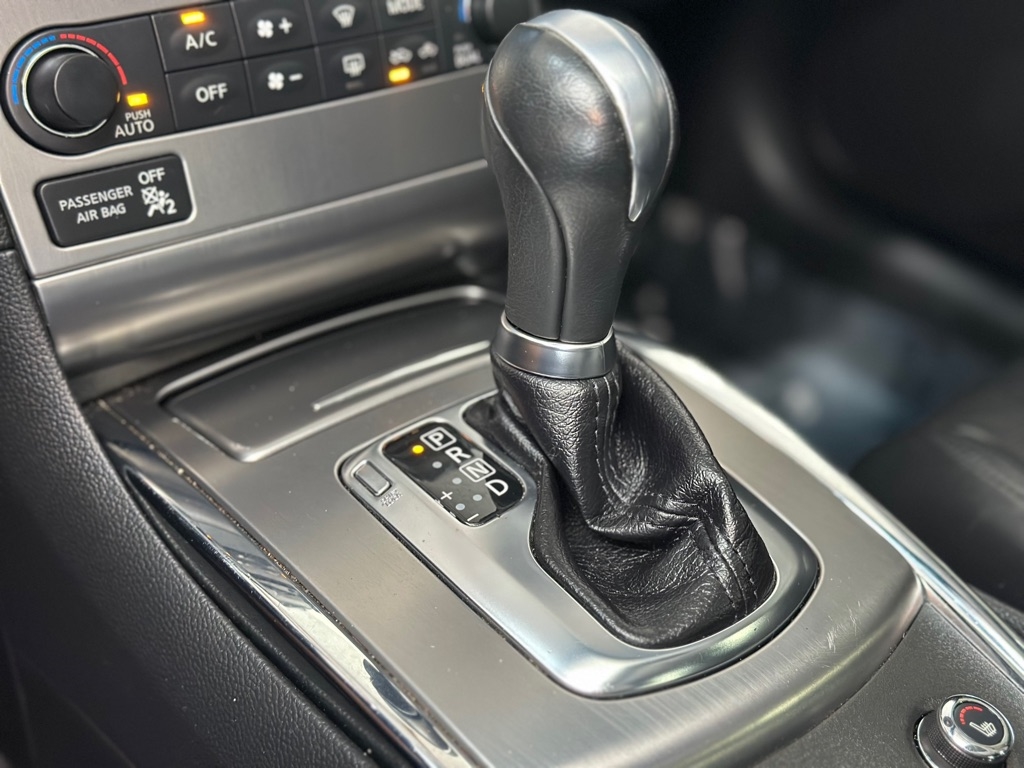 Infiniti Q40 RWD 2015