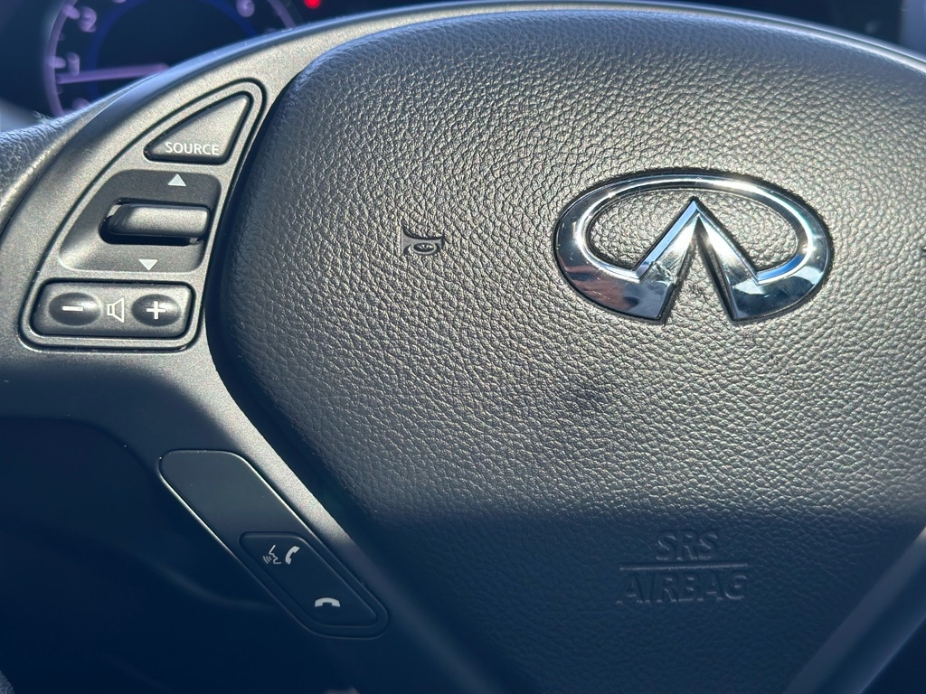 Infiniti Q40 RWD 2015