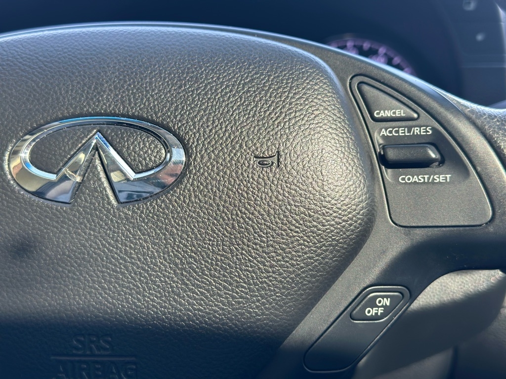 Infiniti Q40 RWD 2015