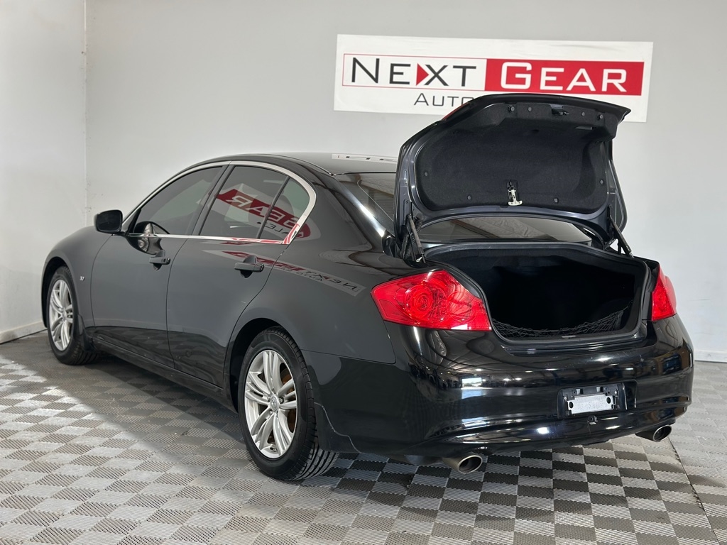 Infiniti Q40 RWD 2015