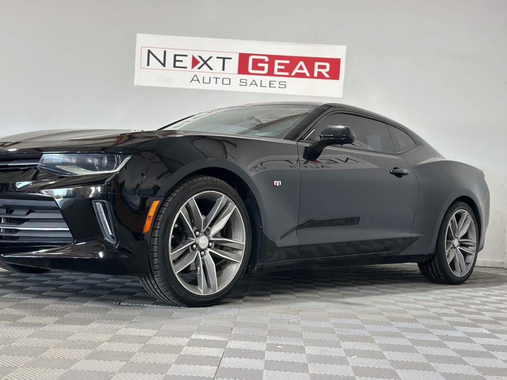 Chevrolet Camaro 1LT Coupe 8A 2018