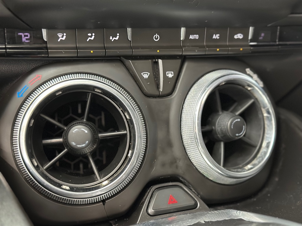 Chevrolet Camaro 1LT Coupe 8A 2018