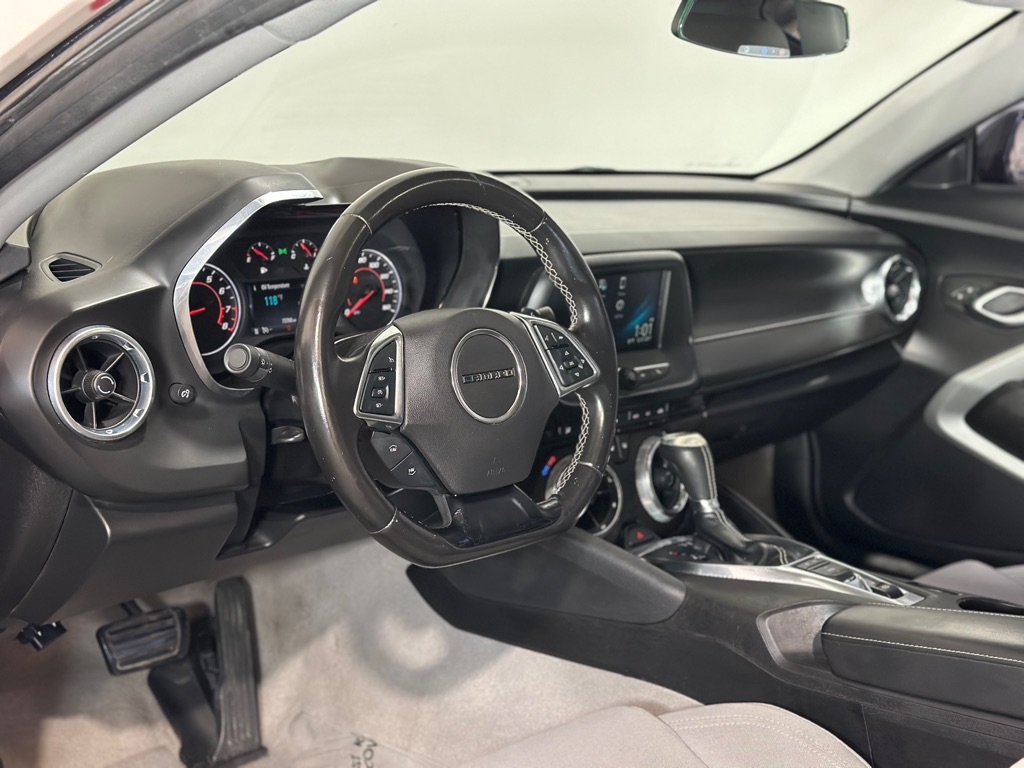 Chevrolet Camaro 1LT Coupe 8A 2018