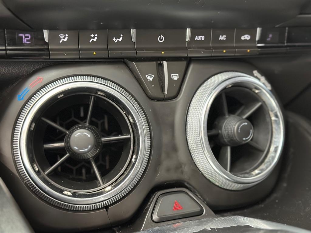 Chevrolet Camaro 1LT Coupe 8A 2018