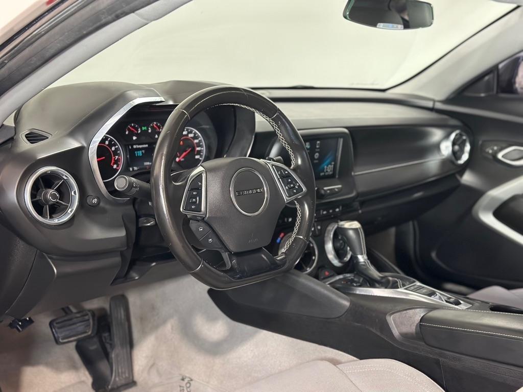 Chevrolet Camaro 1LT Coupe 8A 2018