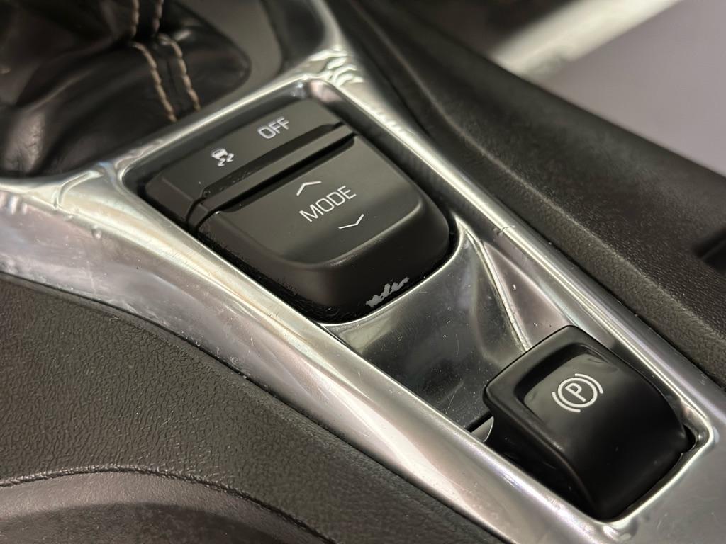 Chevrolet Camaro 1LT Coupe 8A 2018