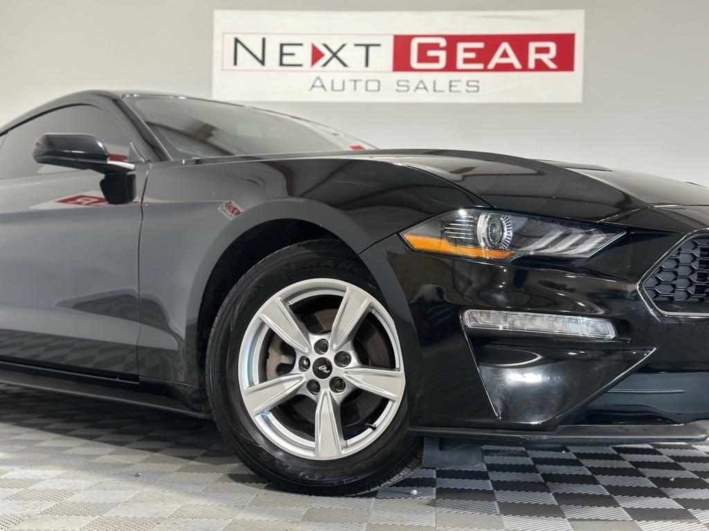 Ford Mustang EcoBoost Coupe 2020