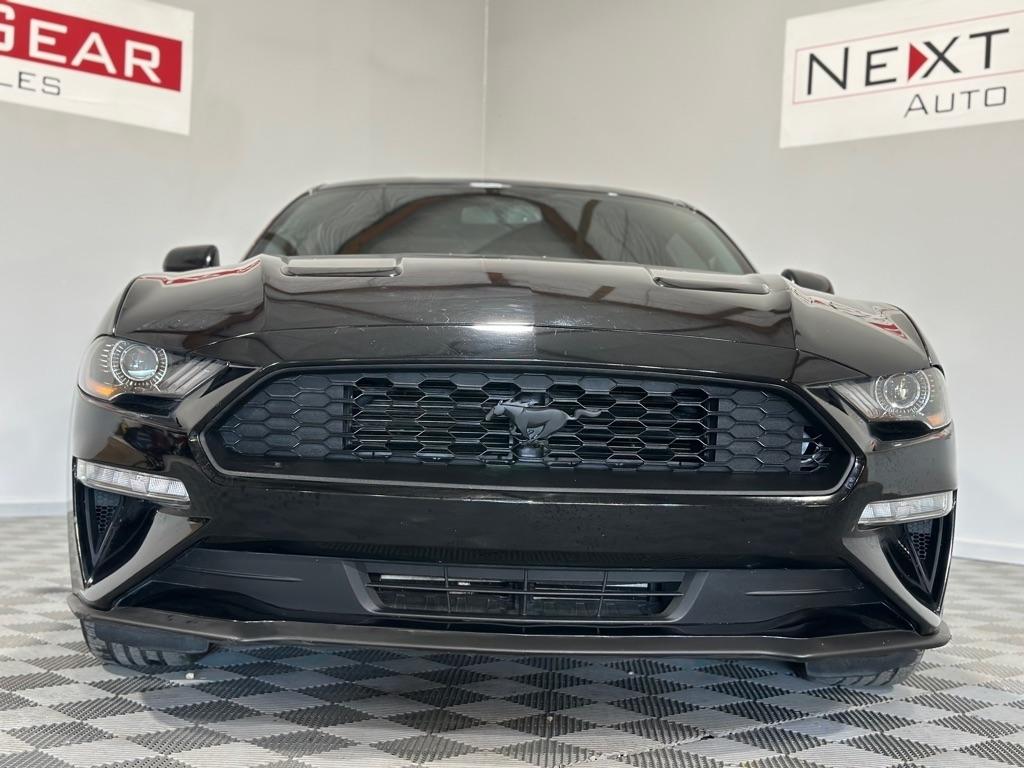 Ford Mustang EcoBoost Coupe 2020