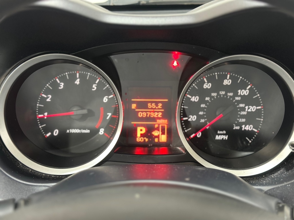 Mitsubishi Lancer ES 2011