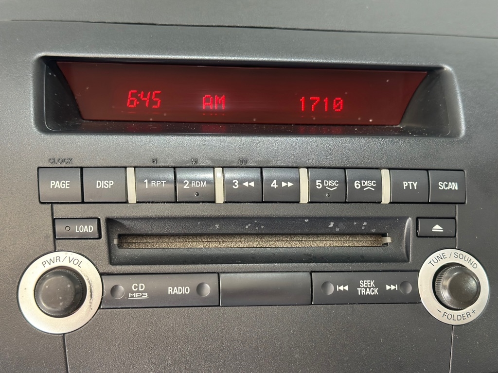 Mitsubishi Lancer ES 2011