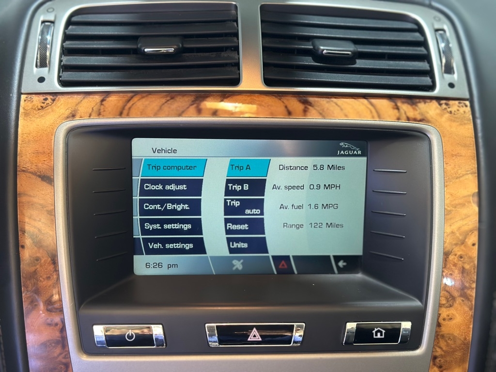 Jaguar XK-Series XK Portfolio Coupe 2010