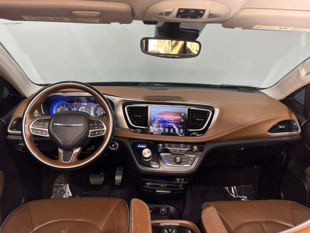 Chrysler Pacifica Limited 2017